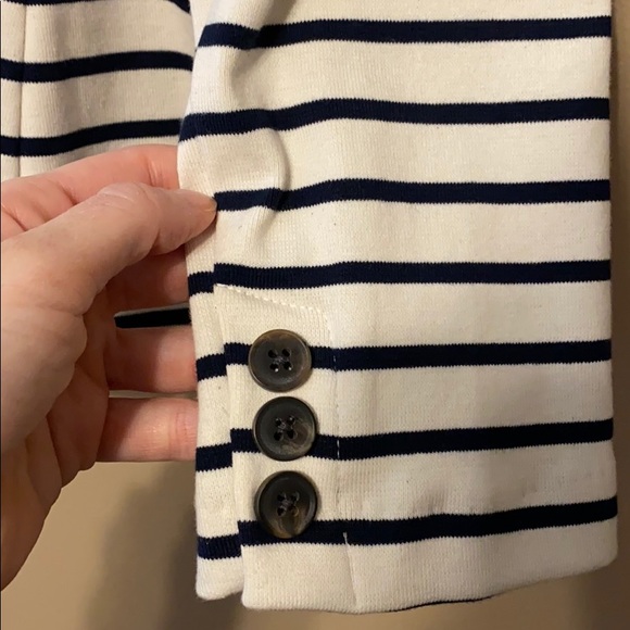 Old Navy | Striped Oversize Blazer - Picture 4 of 6